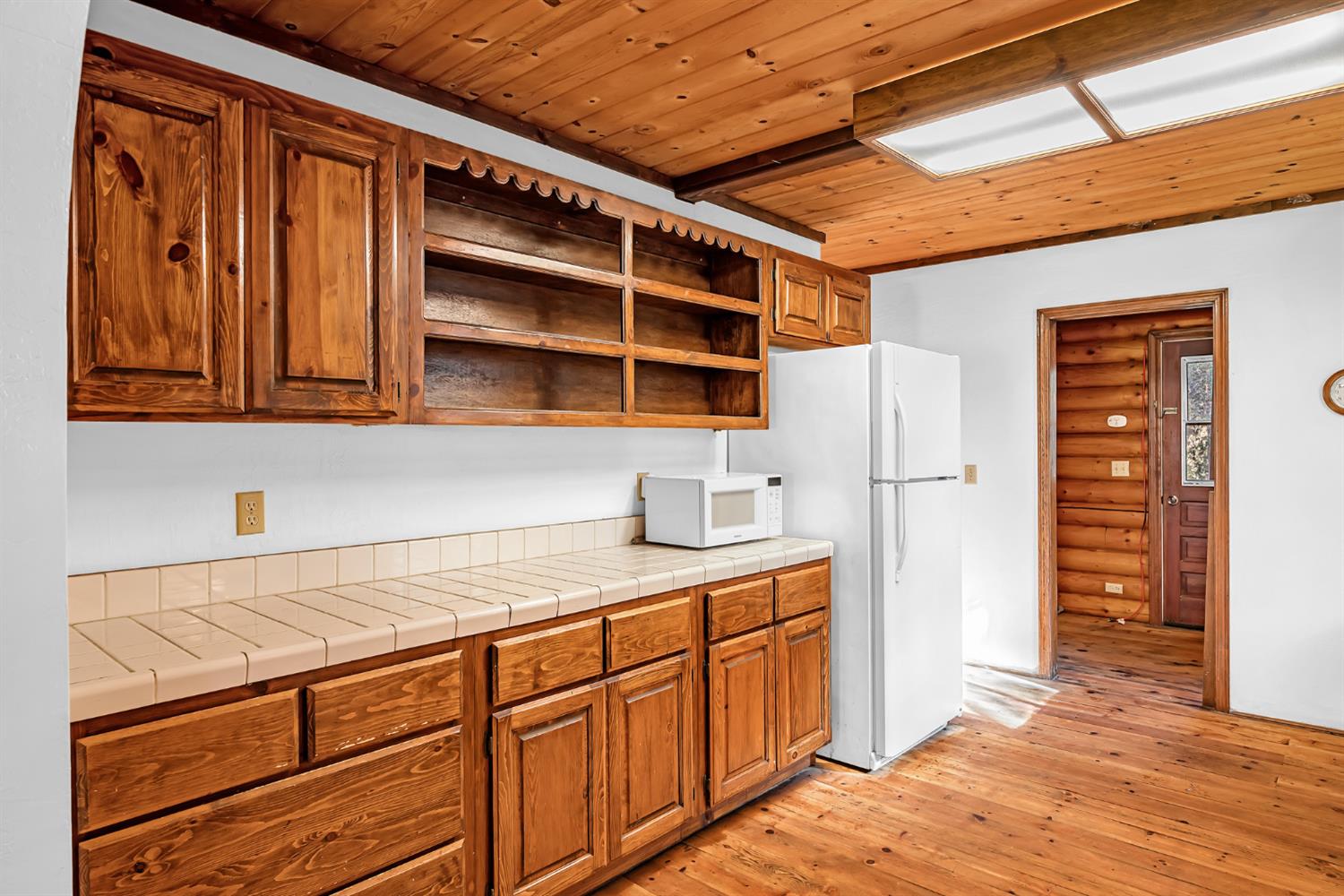 6187 Outingdale Road Somerset, CA 95684 - Photo 10 of 35