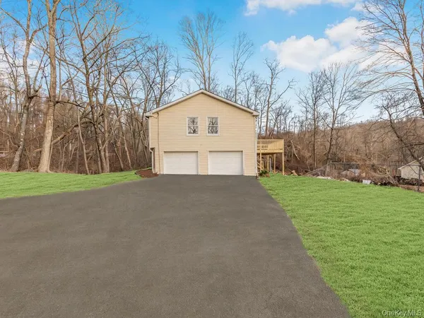 $599,000 | 421 Highway 164, Brewster, NY 10509