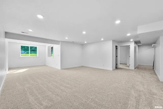 $539,900 | 1360 Heights Court, Bettendorf, IA 52722