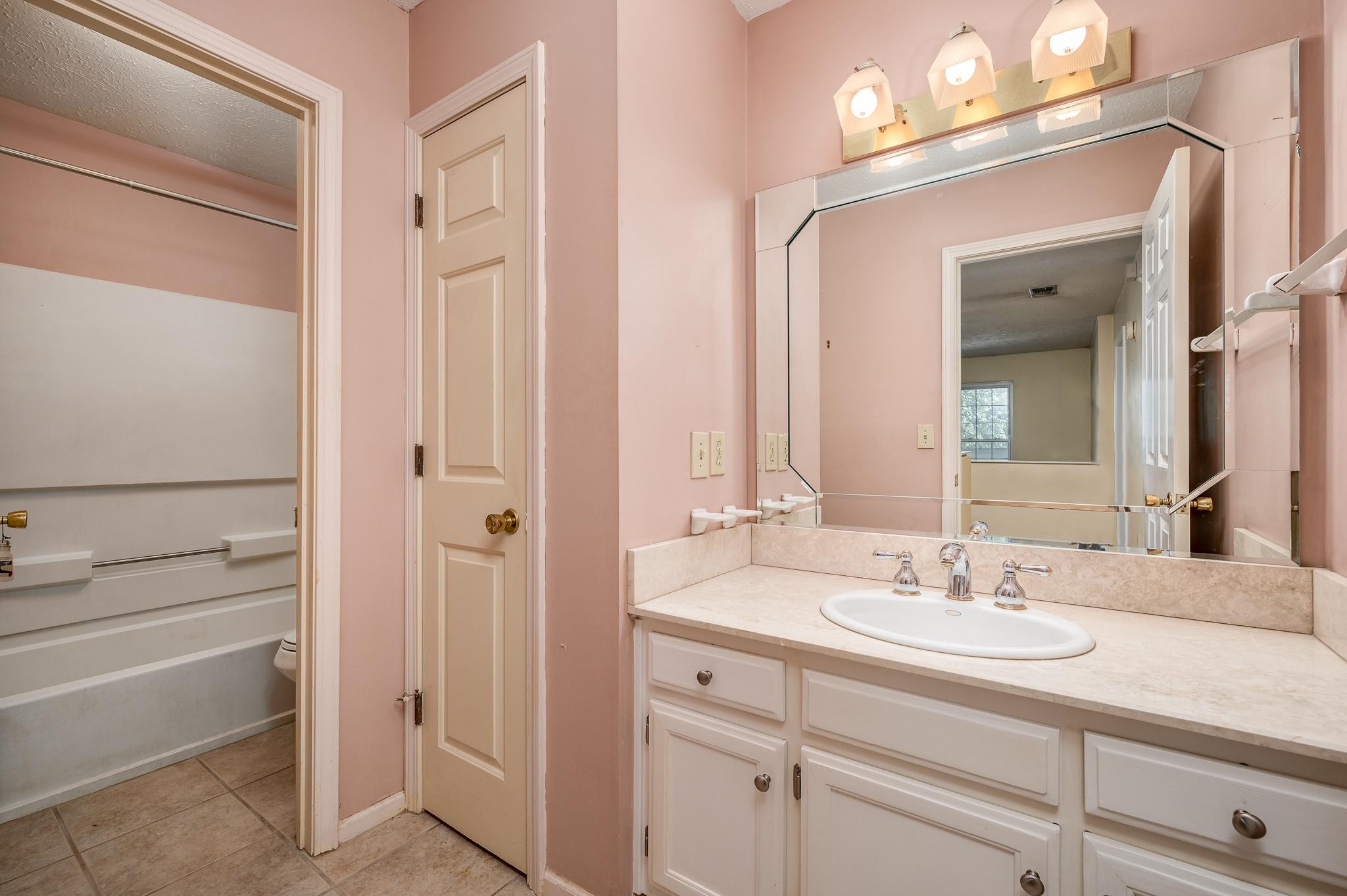 409 Post Creek Road Nashville, TN 37221 - Photo 12 of 18 Gallery Image 12
