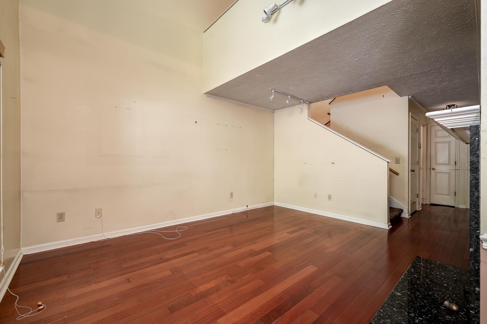 409 Post Creek Road Nashville, TN 37221 - Photo 8 of 18 Gallery Image 8