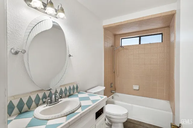 $385,000 | Undisclosed Address, Bakersfield, CA 93314