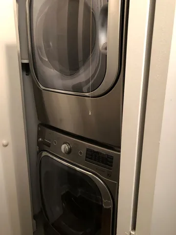 $3,900 | 411 West Ontario Street, Unit 312, Chicago, IL 60654