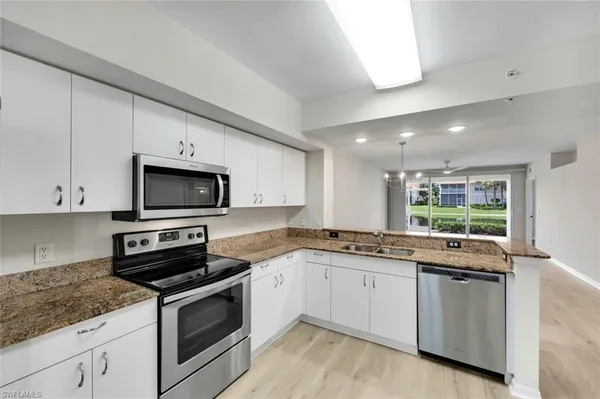 $2,200 | 5430 Worthington Lane, Unit 103, Naples, FL 34110