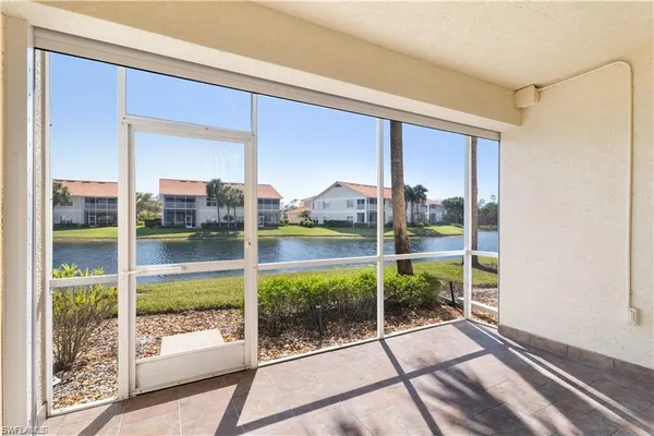 $2,200 | 5430 Worthington Lane, Unit 103, Naples, FL 34110