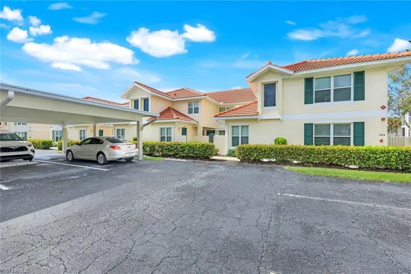 $2,200 | 5430 Worthington Lane, Unit 103, Naples, FL 34110