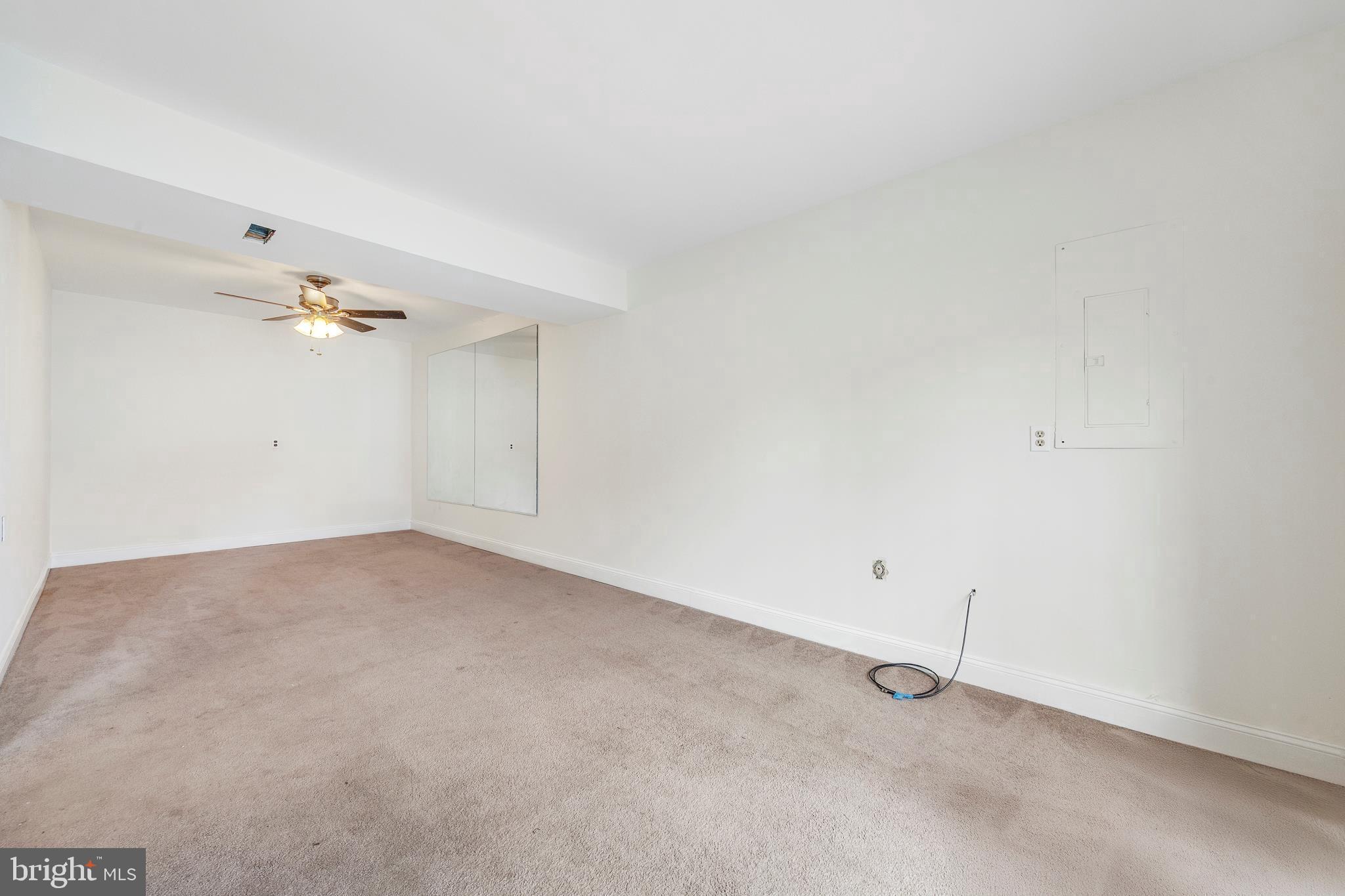 7740 Notley Road Pasadena, MD 21122 - Photo 23 of 46 a view of an empty room