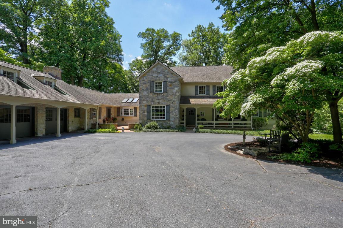 23 Warwick Road Lititz, PA 17543 - Photo 3 of 56