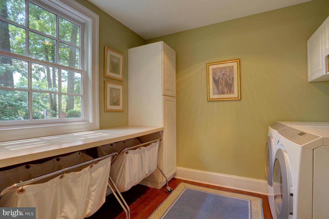 23 Warwick Road Lititz, PA 17543 - Photo 24 of 56