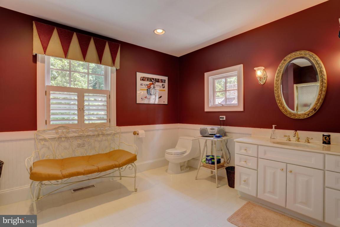 23 Warwick Road Lititz, PA 17543 - Photo 30 of 56