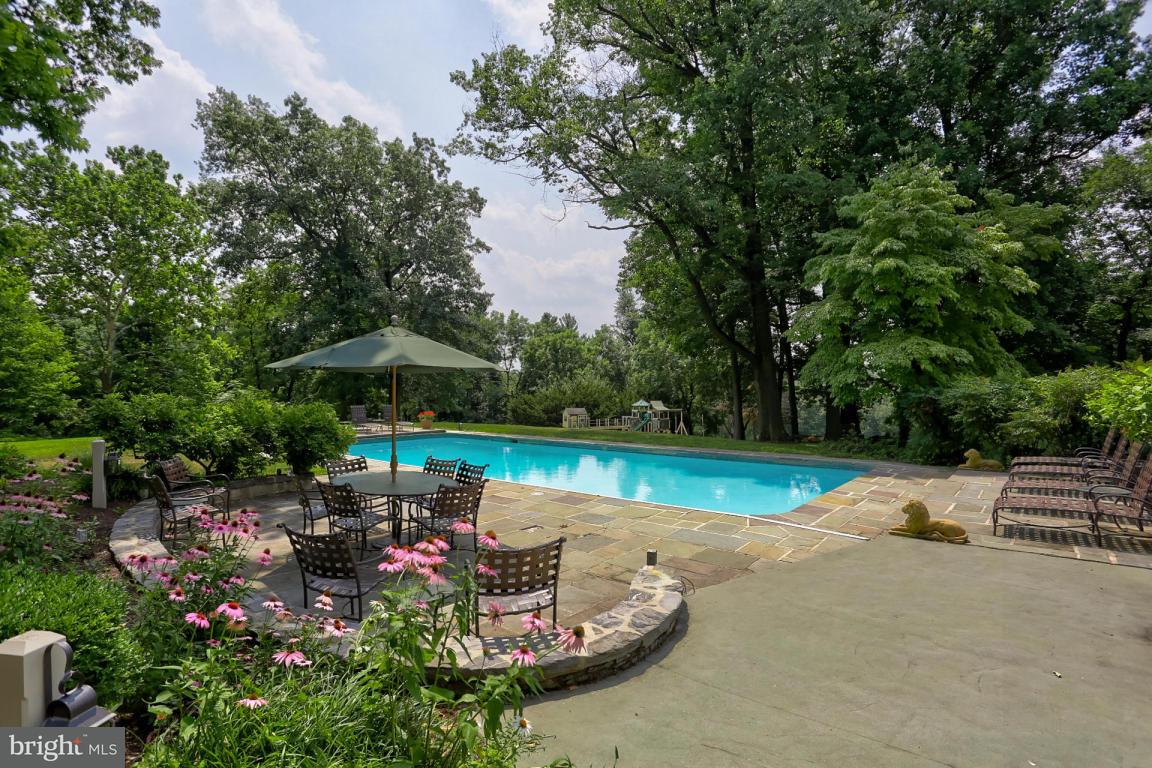 23 Warwick Road Lititz, PA 17543 - Photo 49 of 56