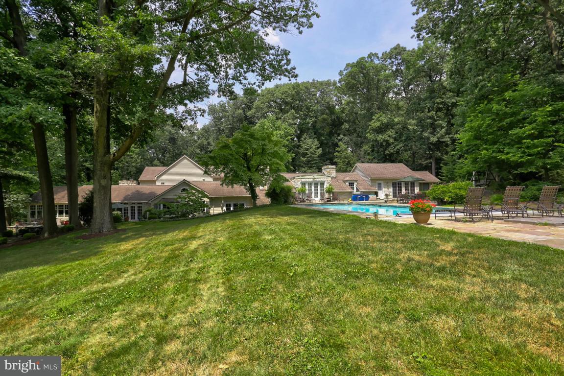 23 Warwick Road Lititz, PA 17543 - Photo 50 of 56