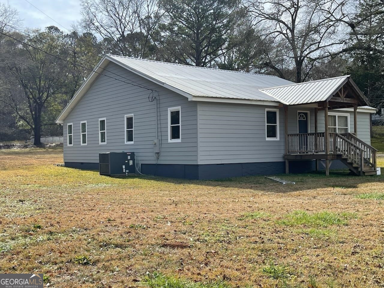 1485 Hopewell Road Valley, AL 36854 - Photo 1 of 1 a view of a house with a yard