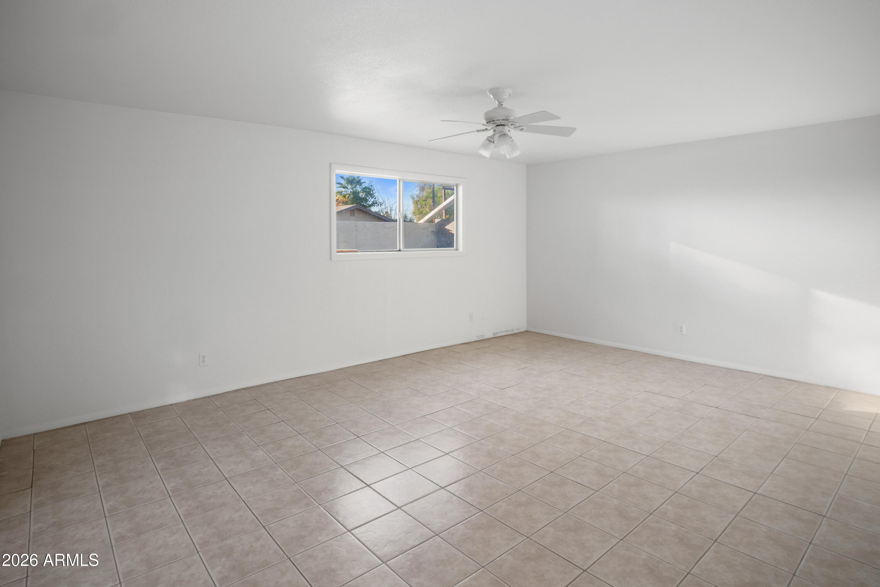 6126 North 12th Way Phoenix, AZ 85014 - Photo 10 of 33 Primary Bedroom