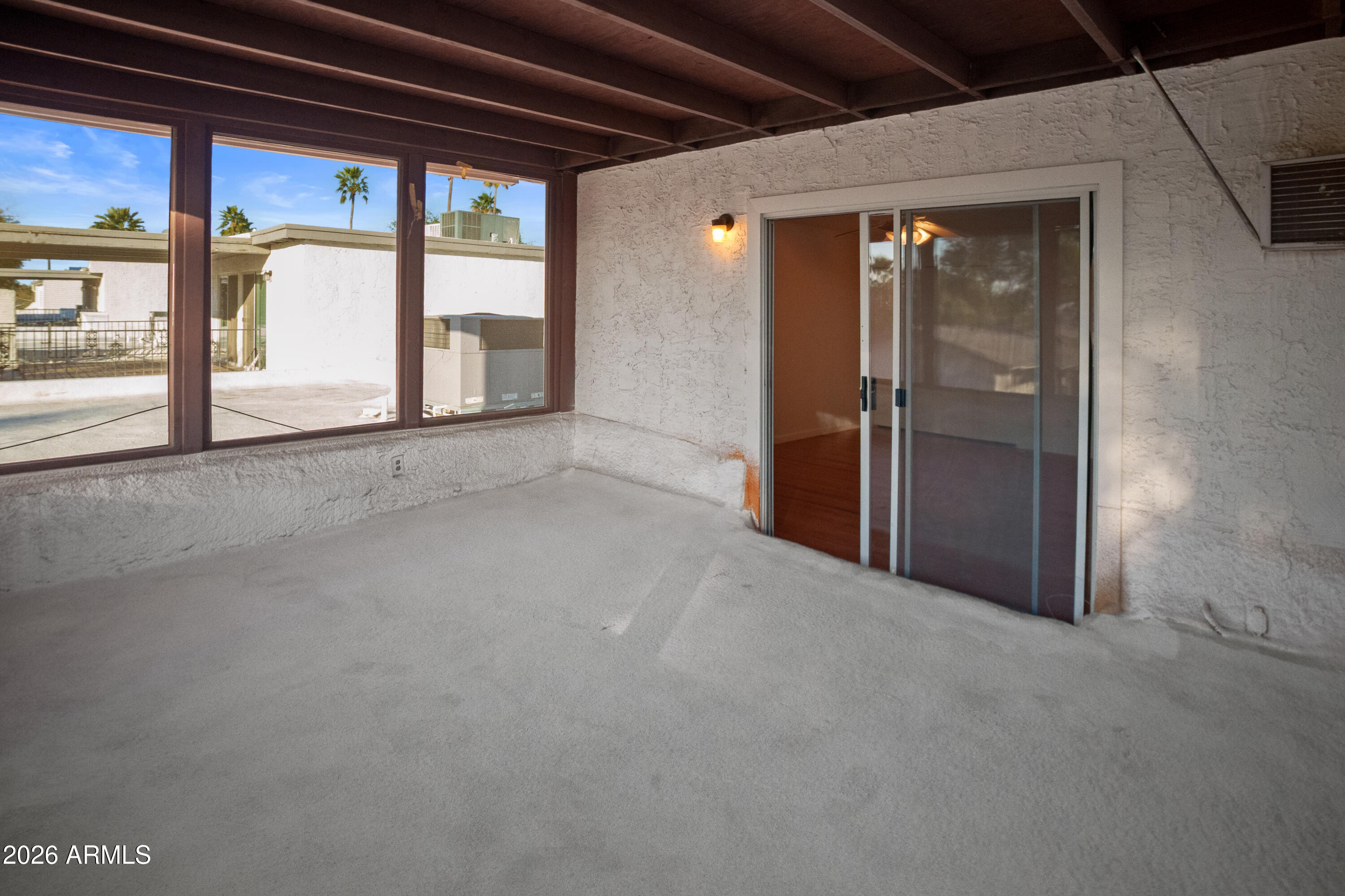 6126 North 12th Way Phoenix, AZ 85014 - Photo 20 of 33 Balcony/AZ Room