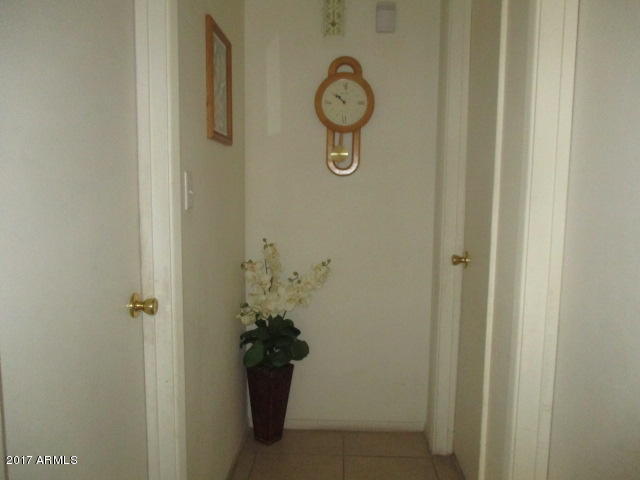 808 East Dobbins Road Phoenix, AZ 85042 - Photo 24 of 28 IMG_0324