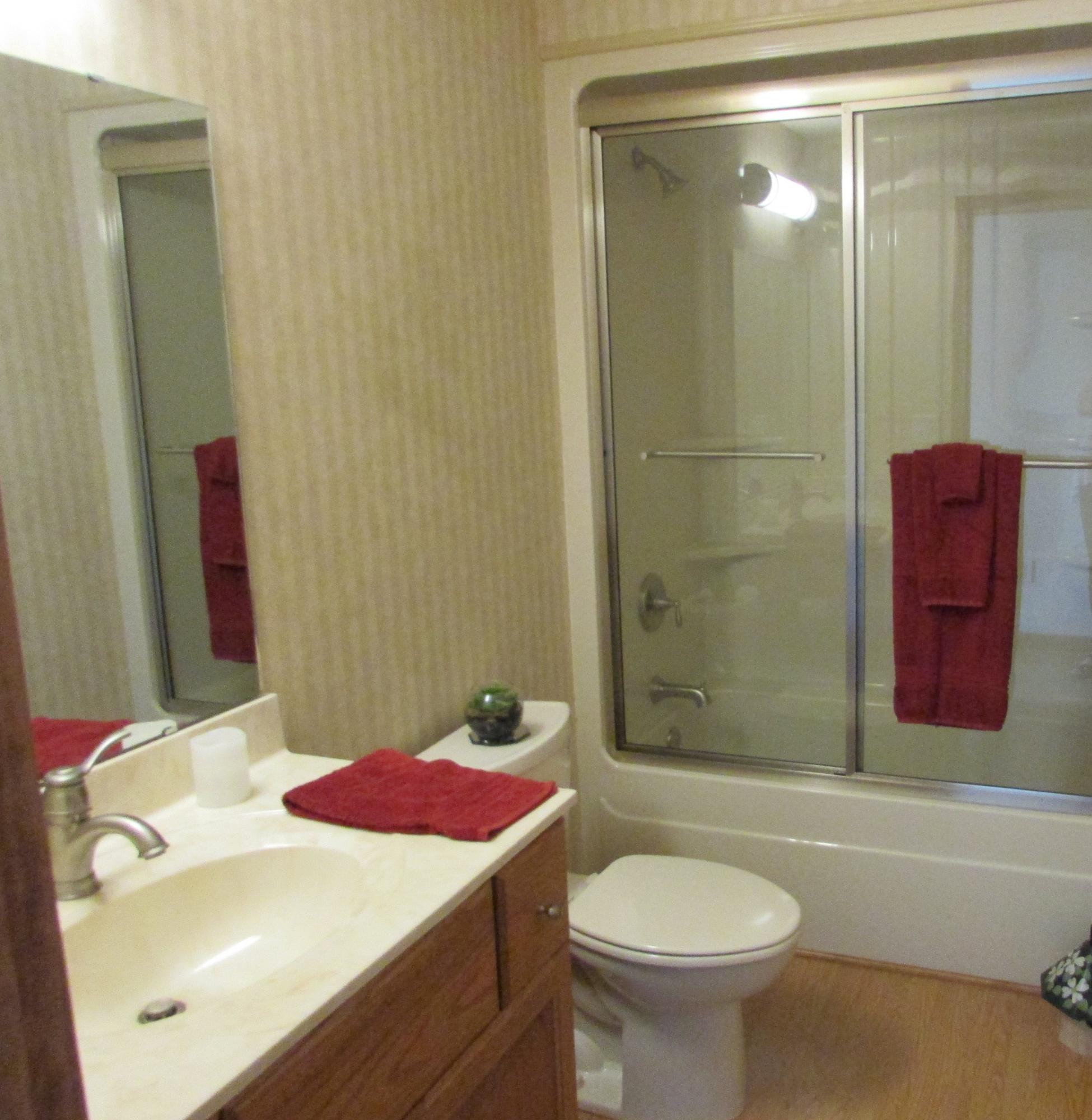 100 Dudley Creek Road Hardy, VA 24101 - Photo 31 of 49 Full Hall Bath