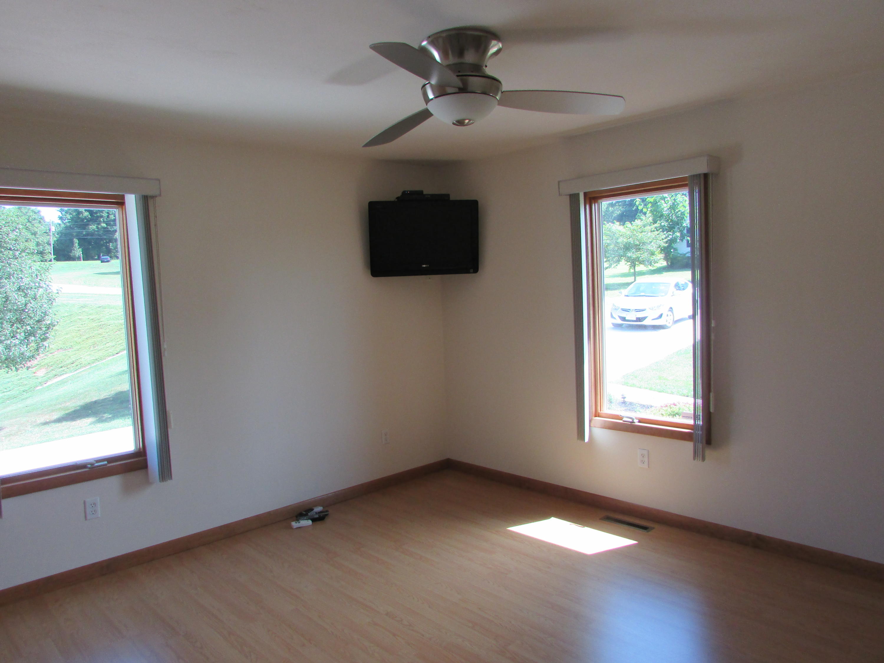 100 Dudley Creek Road Hardy, VA 24101 - Photo 32 of 49 Bedroom 2