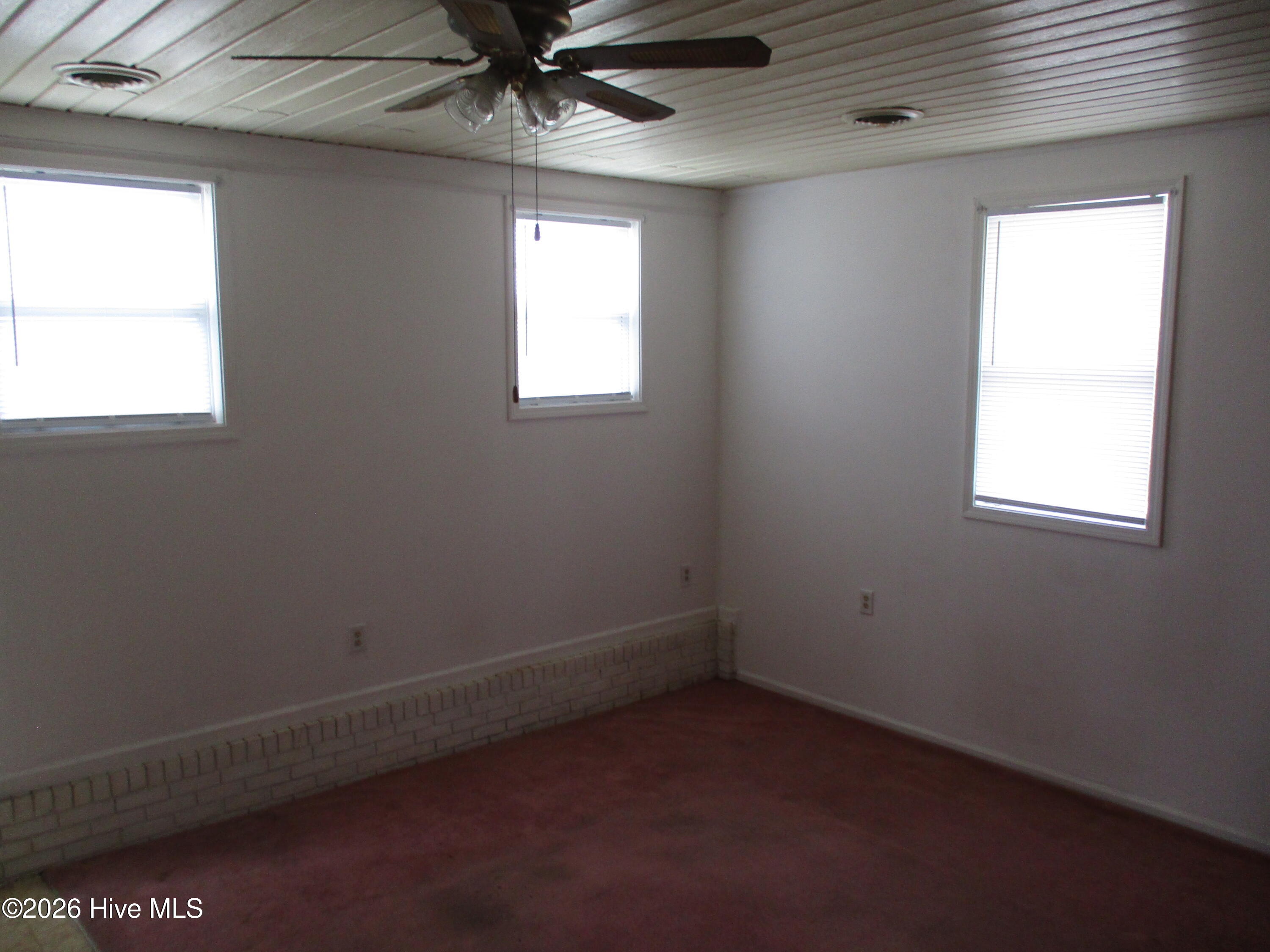 2941 Poole Road Kinston, NC 28504 - Photo 14 of 29 IMG_1383