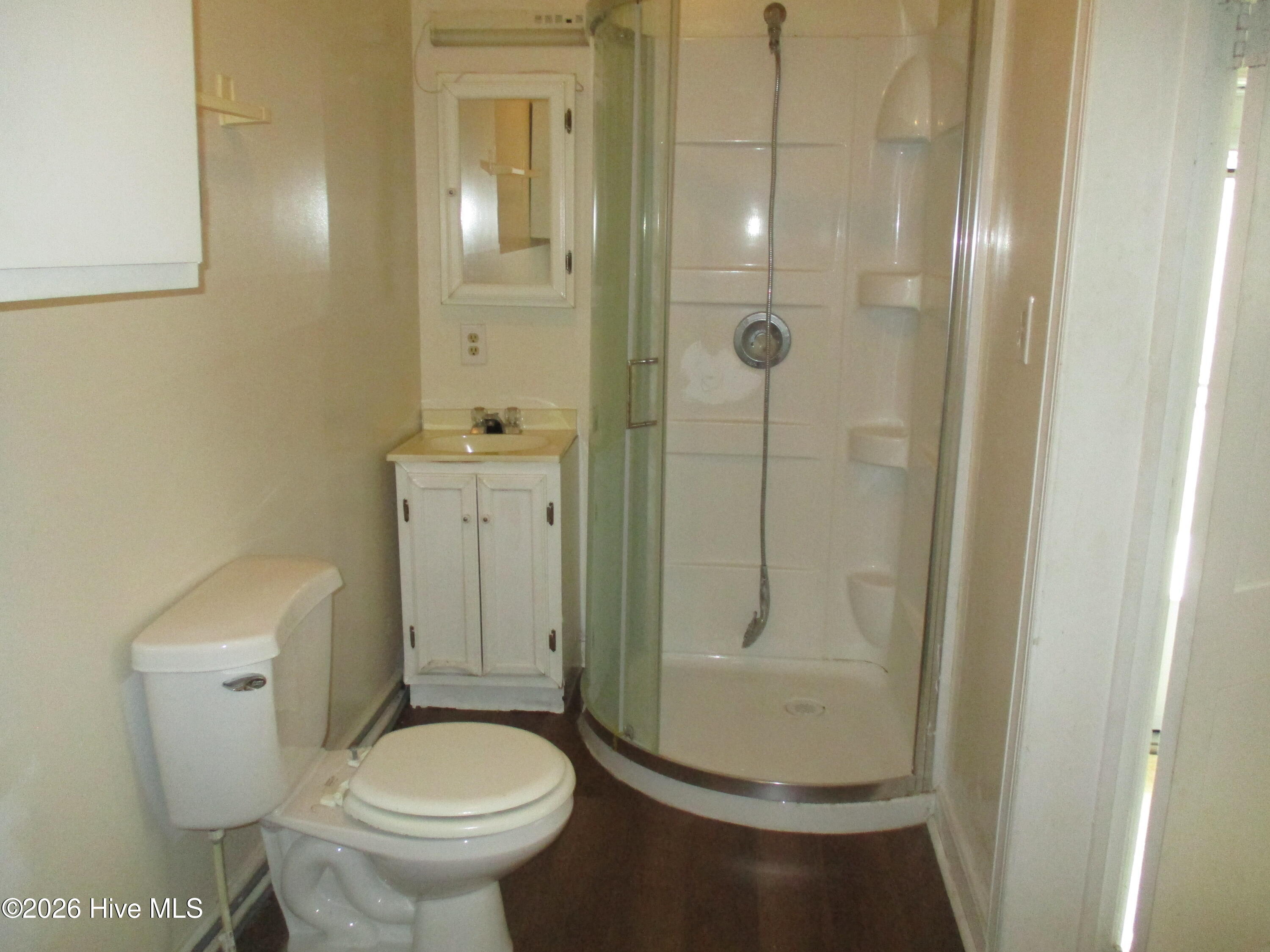 2941 Poole Road Kinston, NC 28504 - Photo 16 of 29 Bath w/ Shower