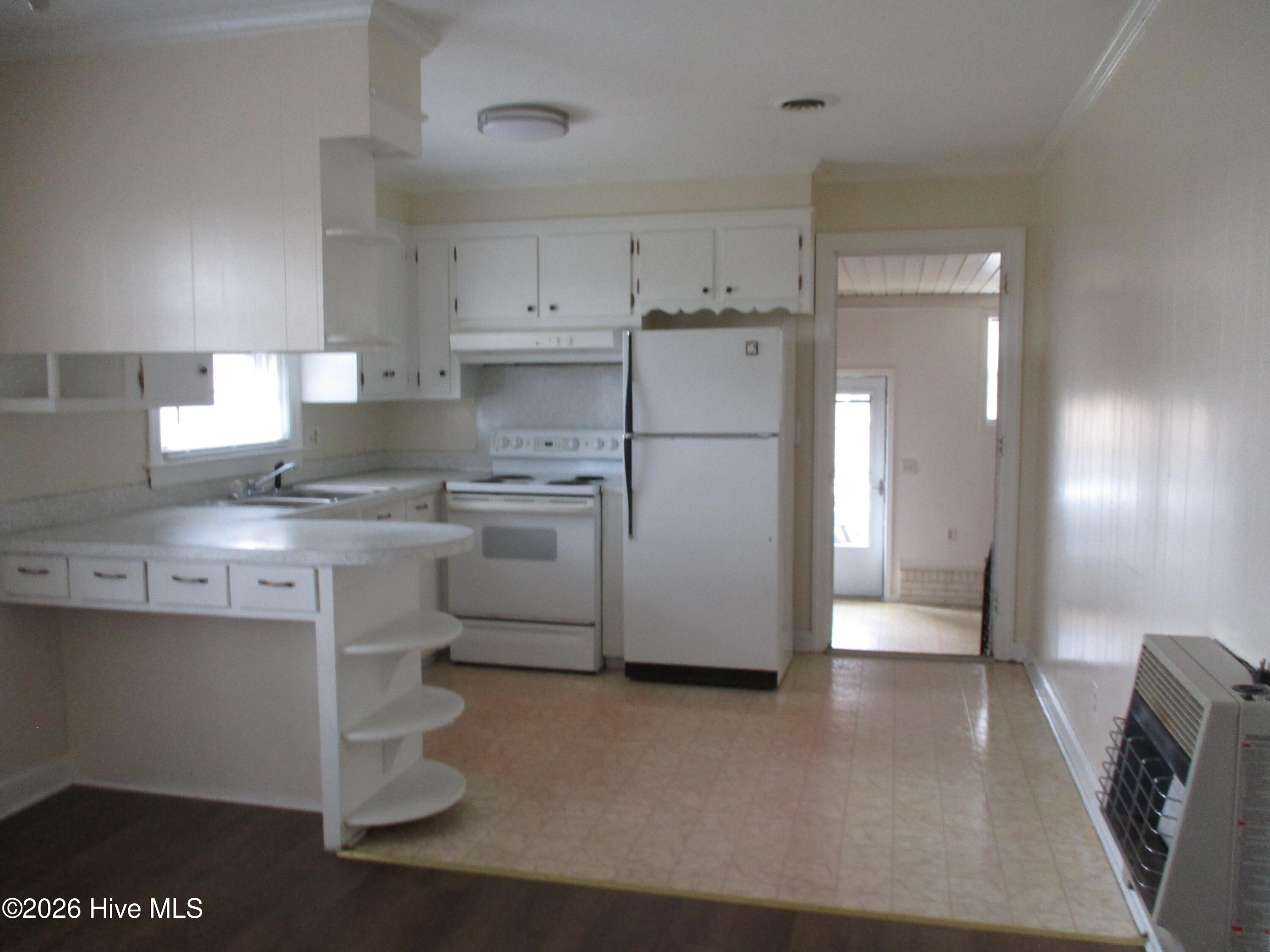 2941 Poole Road Kinston, NC 28504 - Photo 4 of 29 IMG_1375
