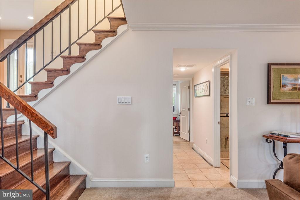 7329 Hooking Road McLean, VA 22101 - Photo 16 of 82