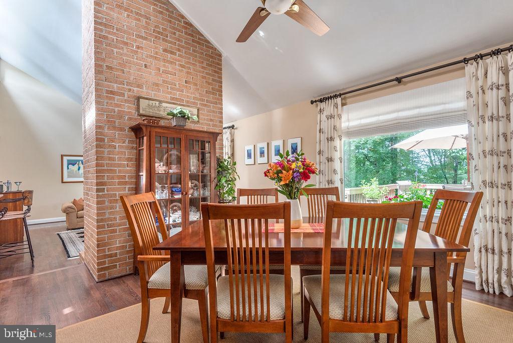 7329 Hooking Road McLean, VA 22101 - Photo 20 of 82