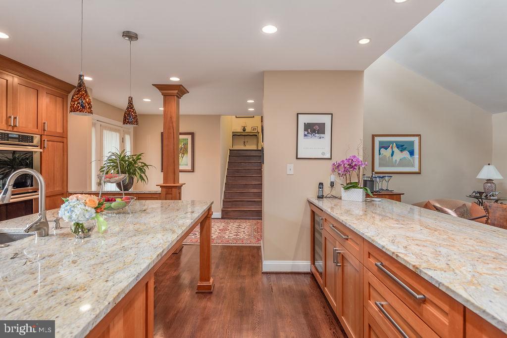 7329 Hooking Road McLean, VA 22101 - Photo 24 of 82