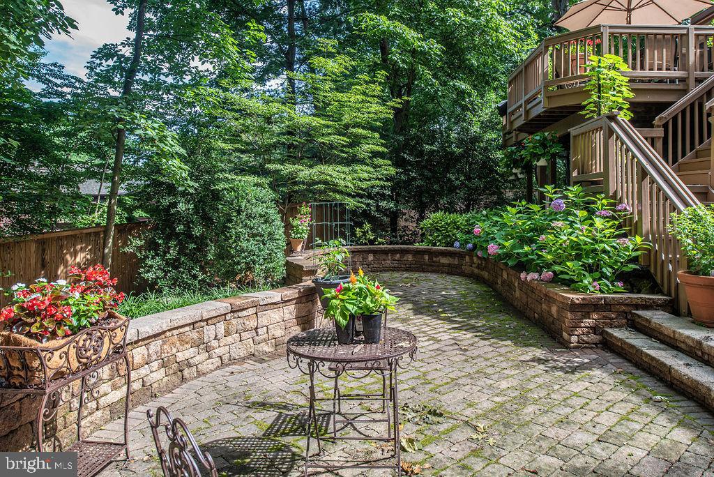 7329 Hooking Road McLean, VA 22101 - Photo 69 of 82