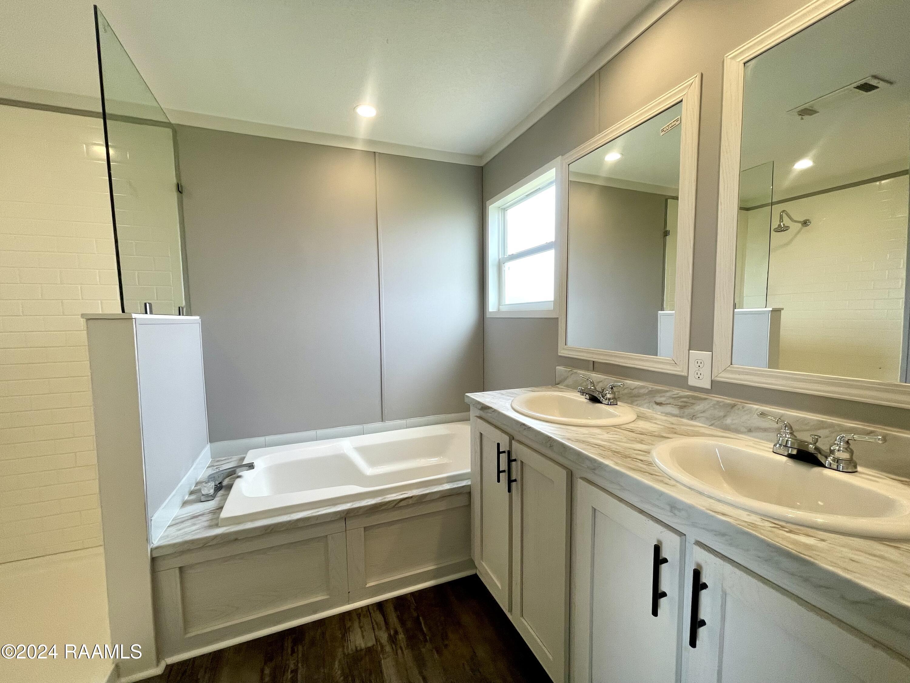 2612 Claude Leblanc Road New Iberia, LA 70560 - Photo 12 of 14 IMG_0200