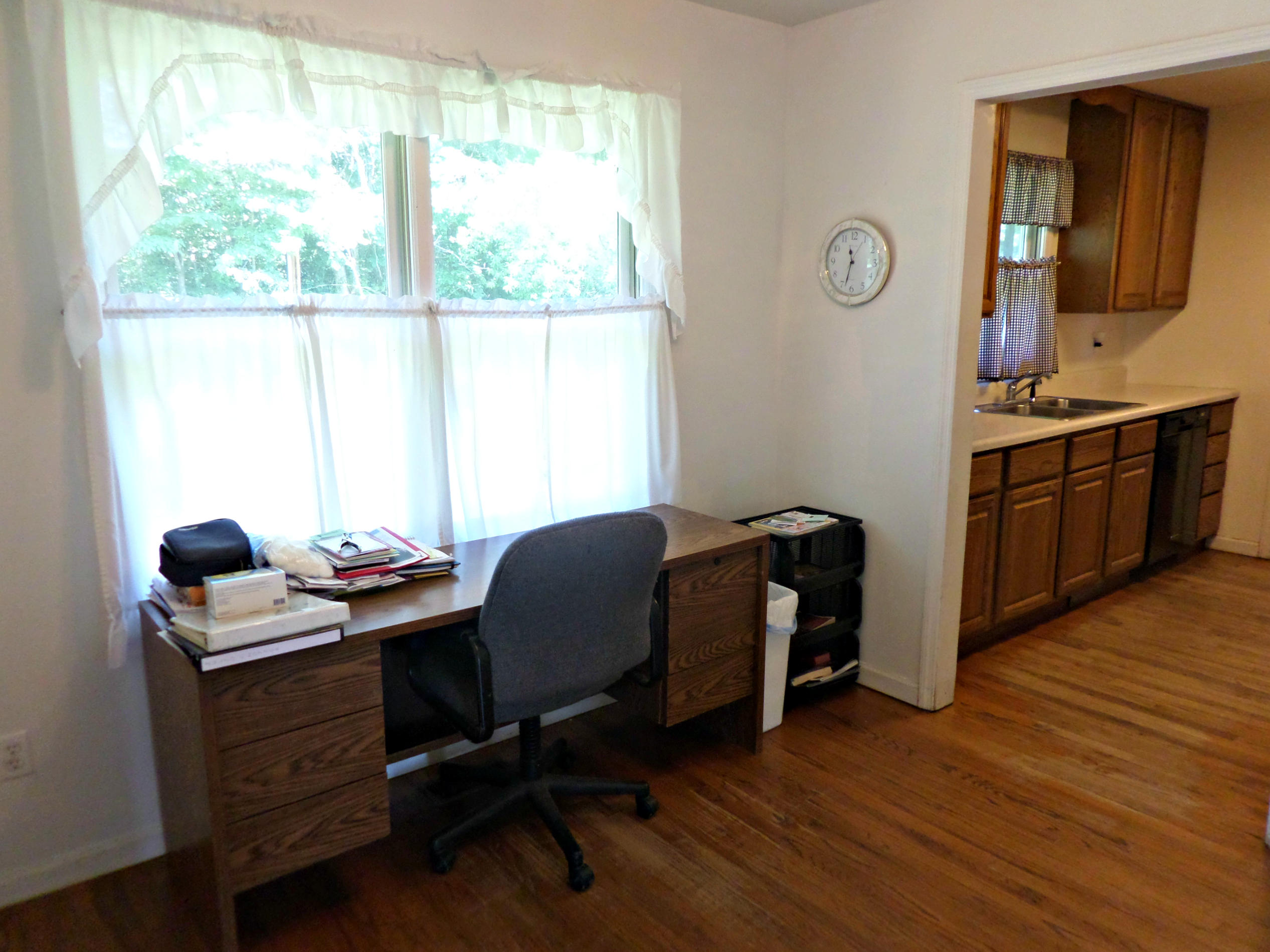 215 Old Batley Road Clinton, TN 37716 - Photo 12 of 38 Breakfast Room