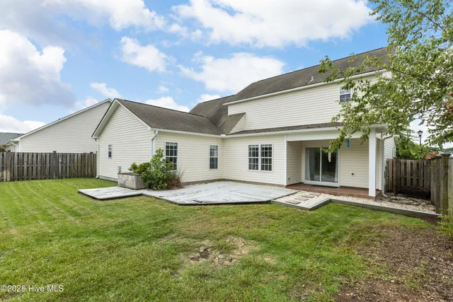 $425,000 | 5023 Trumpet Vine Way, Wilmington, NC 28412