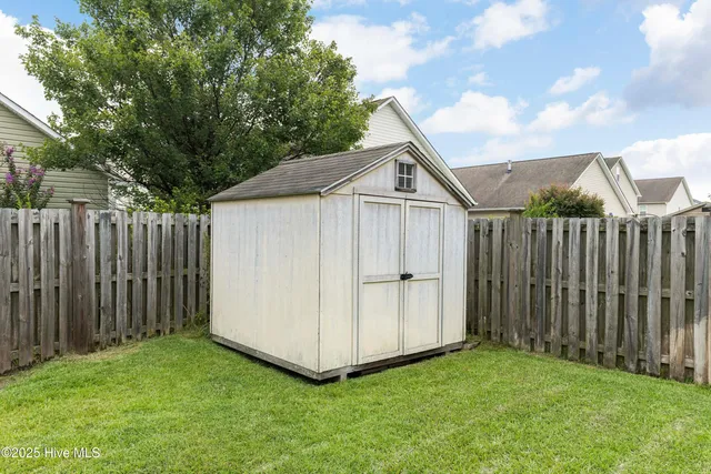 $425,000 | 5023 Trumpet Vine Way, Wilmington, NC 28412