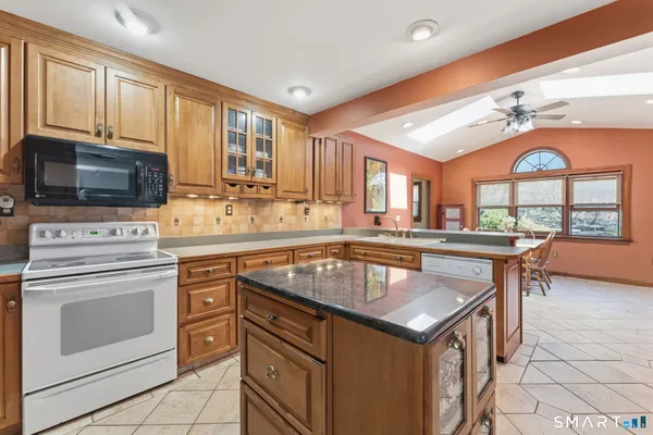 $429,900 | 6 Miller Road, Vernon, CT 06066