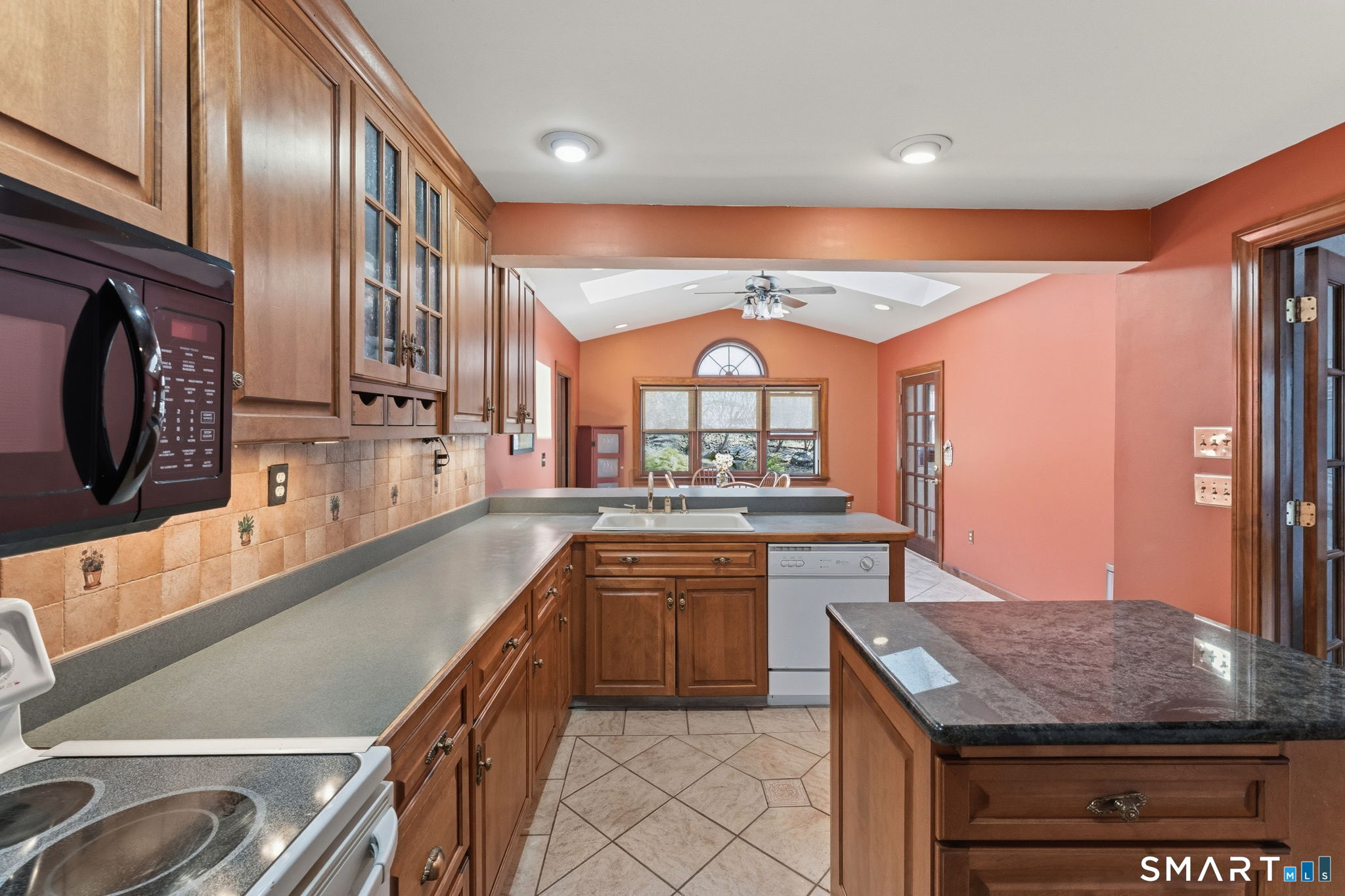 6 Miller Road Vernon, CT 06066 - Photo 9 of 39