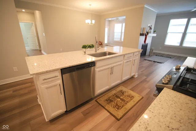 $344,900 | 15707 Harvester Circle East, Noblesville, IN 46060