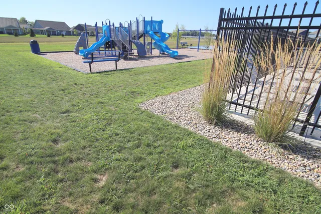 $344,900 | 15707 Harvester Circle East, Noblesville, IN 46060