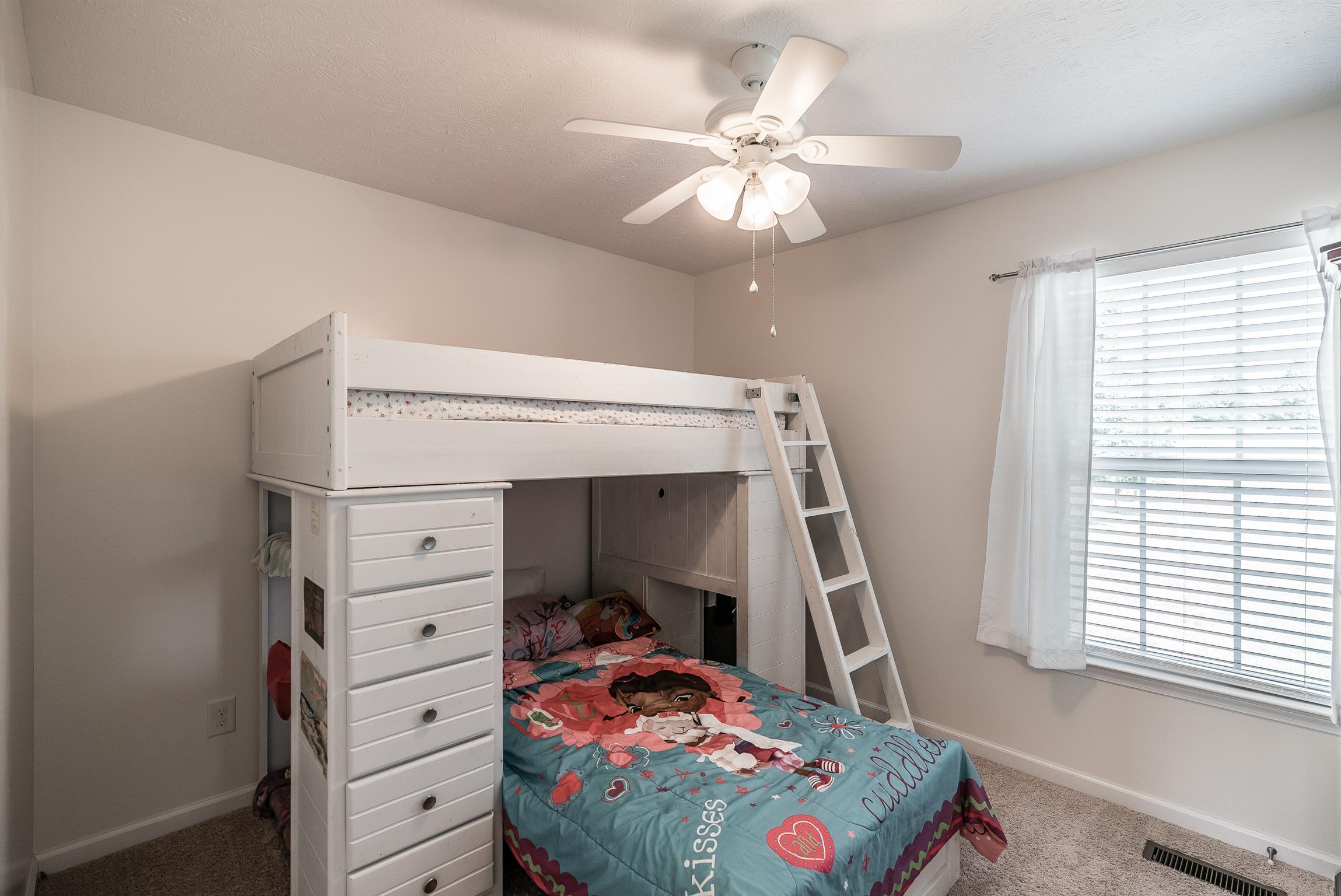 1012 Cameron Way Portland, TN 37148 - Photo 11 of 19 Gallery Image 11