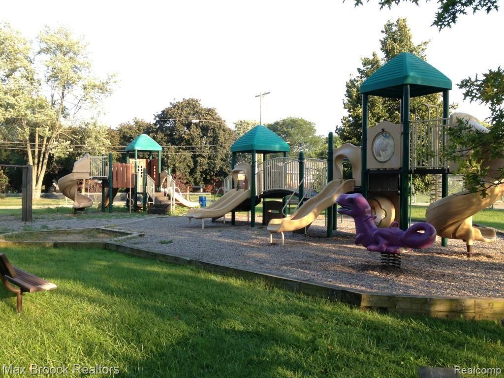 4163 Amherst Road Royal Oak, MI 48073 - Photo 25 of 25