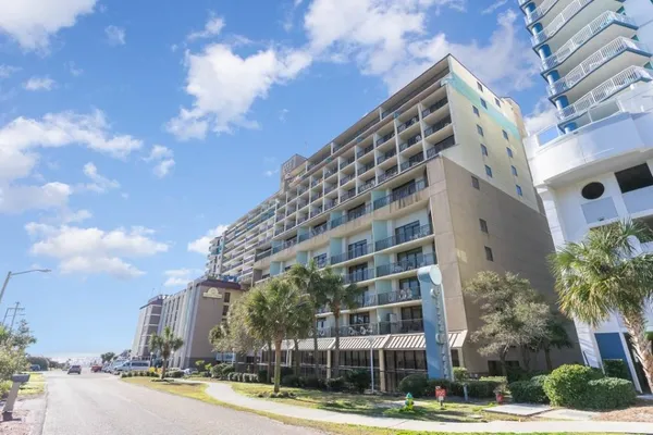 $349,999 | 201 77th Avenue North, Unit 23, Myrtle Beach, SC 29572