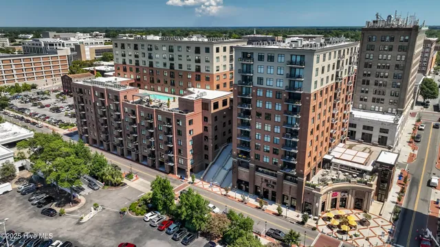 $780,000 | 240 North Water Street, Unit 854, Wilmington, NC 28401