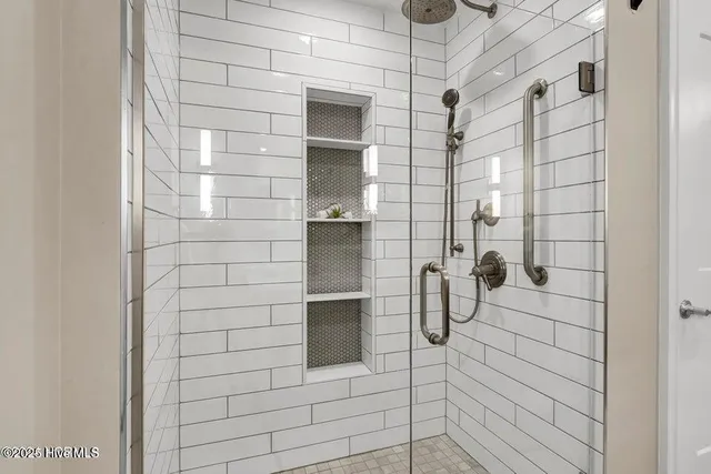 $780,000 | 240 North Water Street, Unit 854, Wilmington, NC 28401