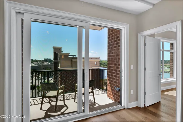 $780,000 | 240 North Water Street, Unit 854, Wilmington, NC 28401