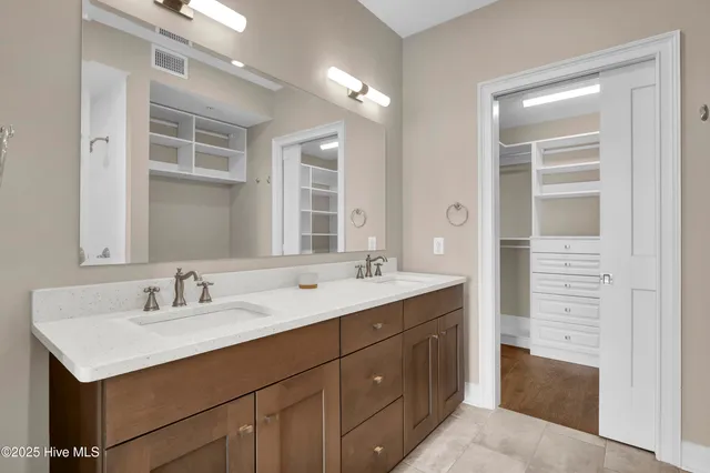 $780,000 | 240 North Water Street, Unit 854, Wilmington, NC 28401