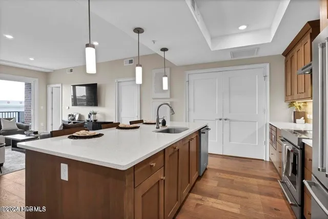 $780,000 | 240 North Water Street, Unit 854, Wilmington, NC 28401