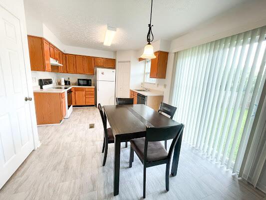 3195 Retriever Road Columbus, OH 43232 - Photo 9 of 40 10802F1D-43D8-4B5D-81FA-0C0BADC284A5