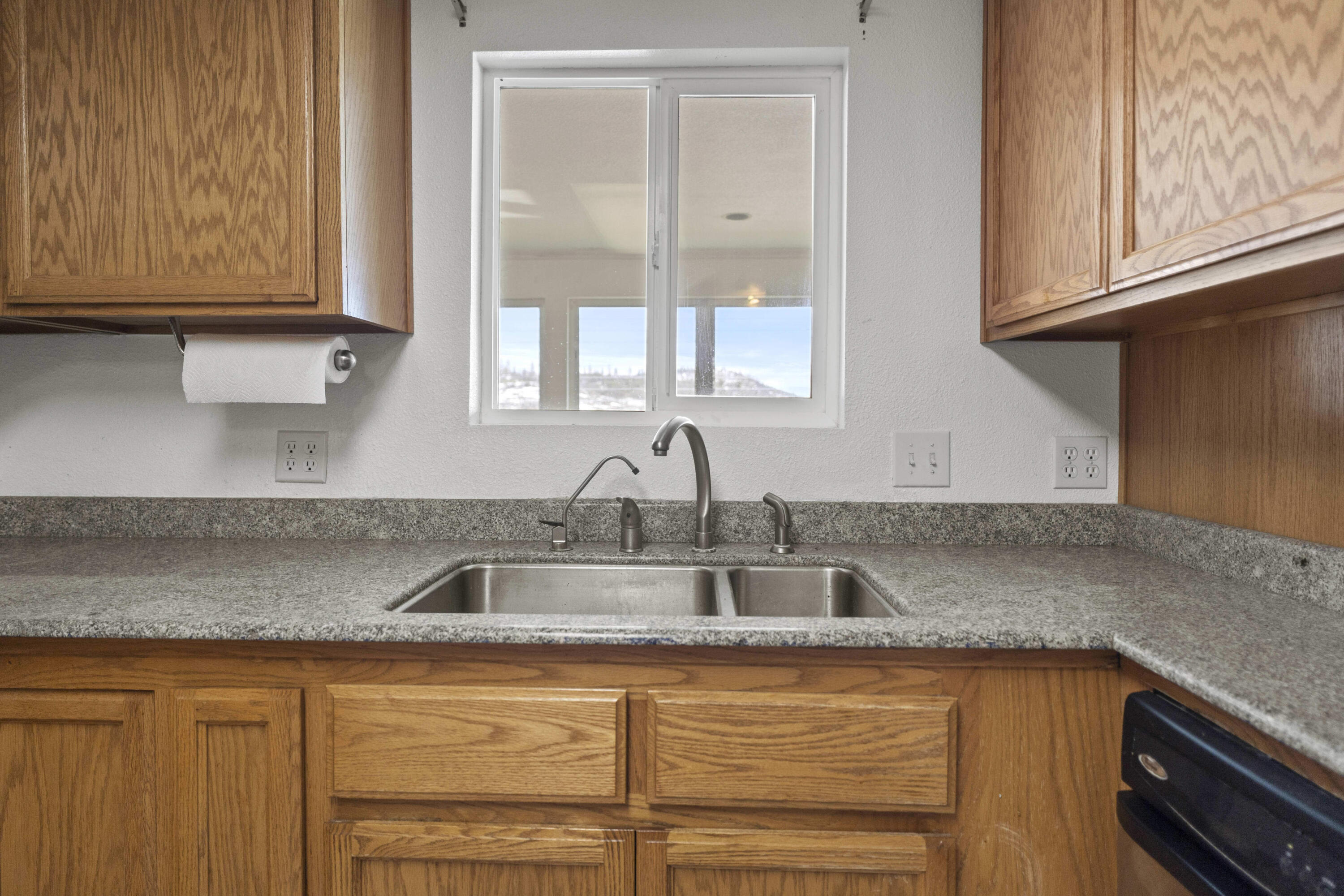 4264 Beagle Road White City, OR 97503 - Photo 15 of 41 Image 15