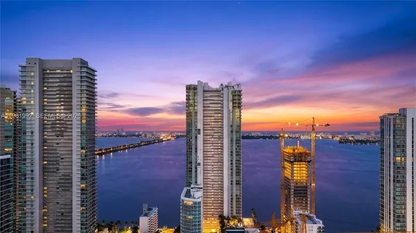 $4,999,999 | 2900 Northeast 7th Avenue, Unit 4904, Miami, FL 33137