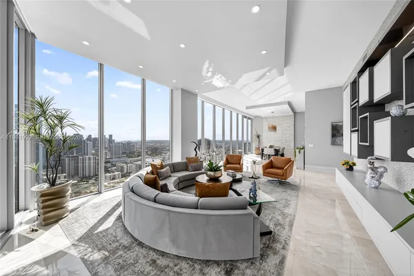 $4,999,999 | 2900 Northeast 7th Avenue, Unit 4904, Miami, FL 33137