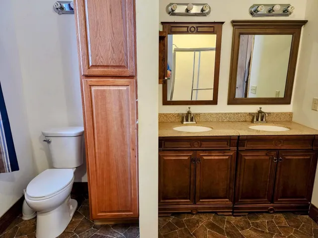 $789,900 | E13758 Highway 82, La Farge, WI 54639